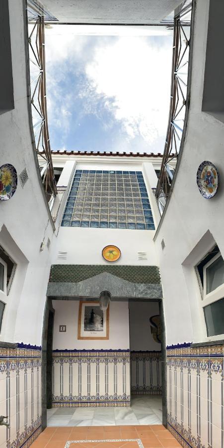 Apartamentos Guaquin Torremolinos Exteriör bild