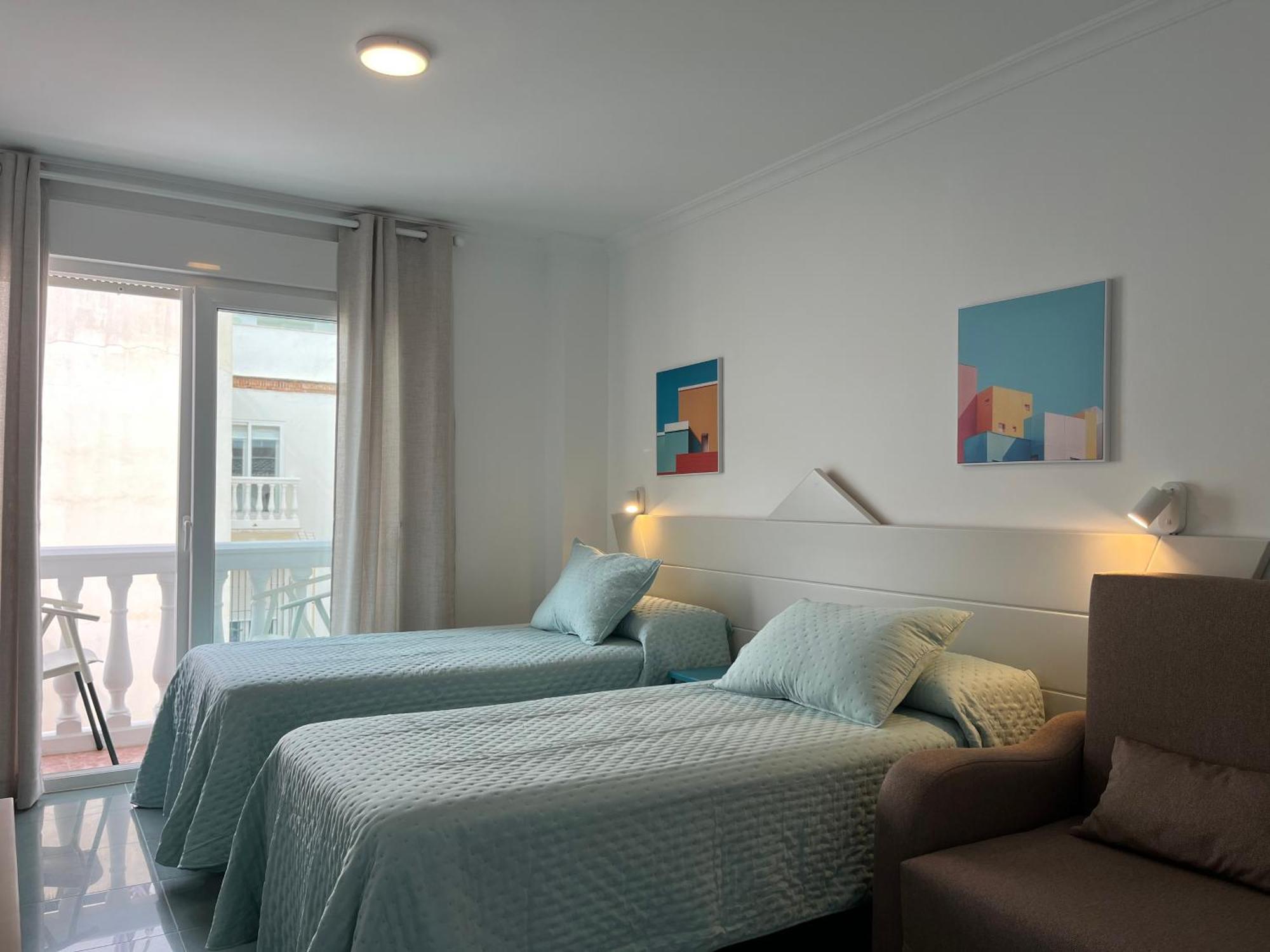 Apartamentos Guaquin Torremolinos Exteriör bild